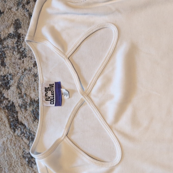 Future collective white long sleeve bodysuit like new - Picture 2 of 3